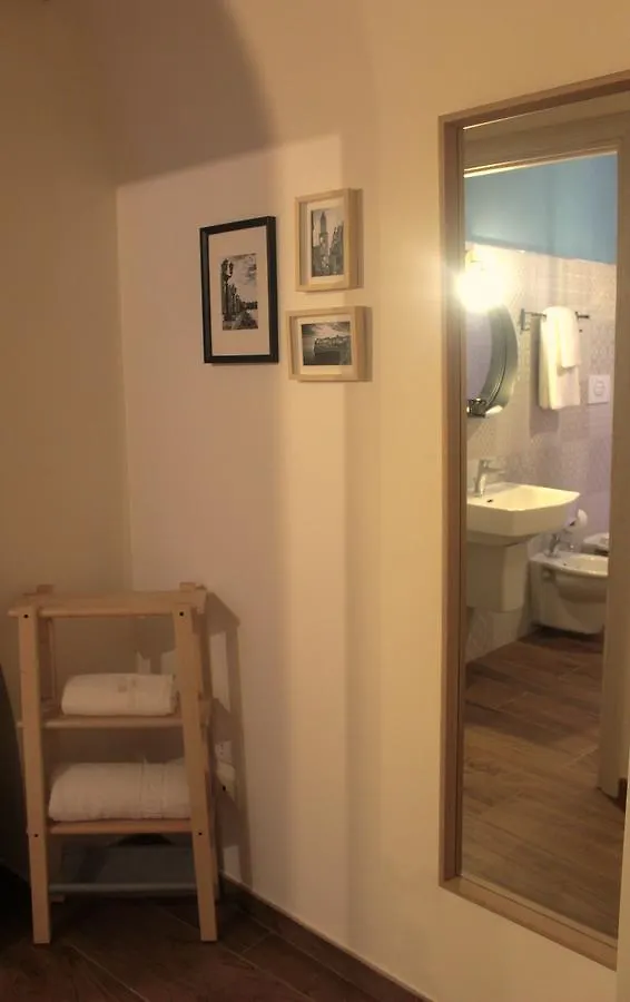 Deshome Guest House 바리 0*,  이탈리아
